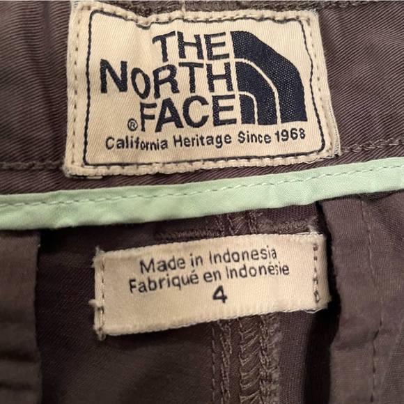 The North Face Slim Gray Cargo Pants Women’s Size 4 - Picture 4 of 8